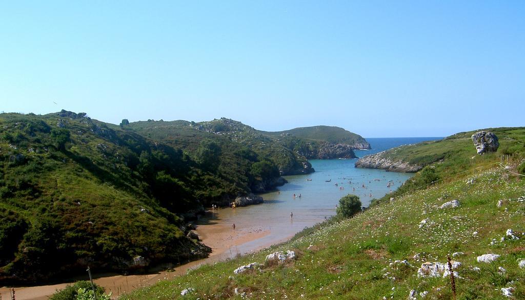 Hotel Rural Cuartamenteru Poo De Llanes Bagian luar foto