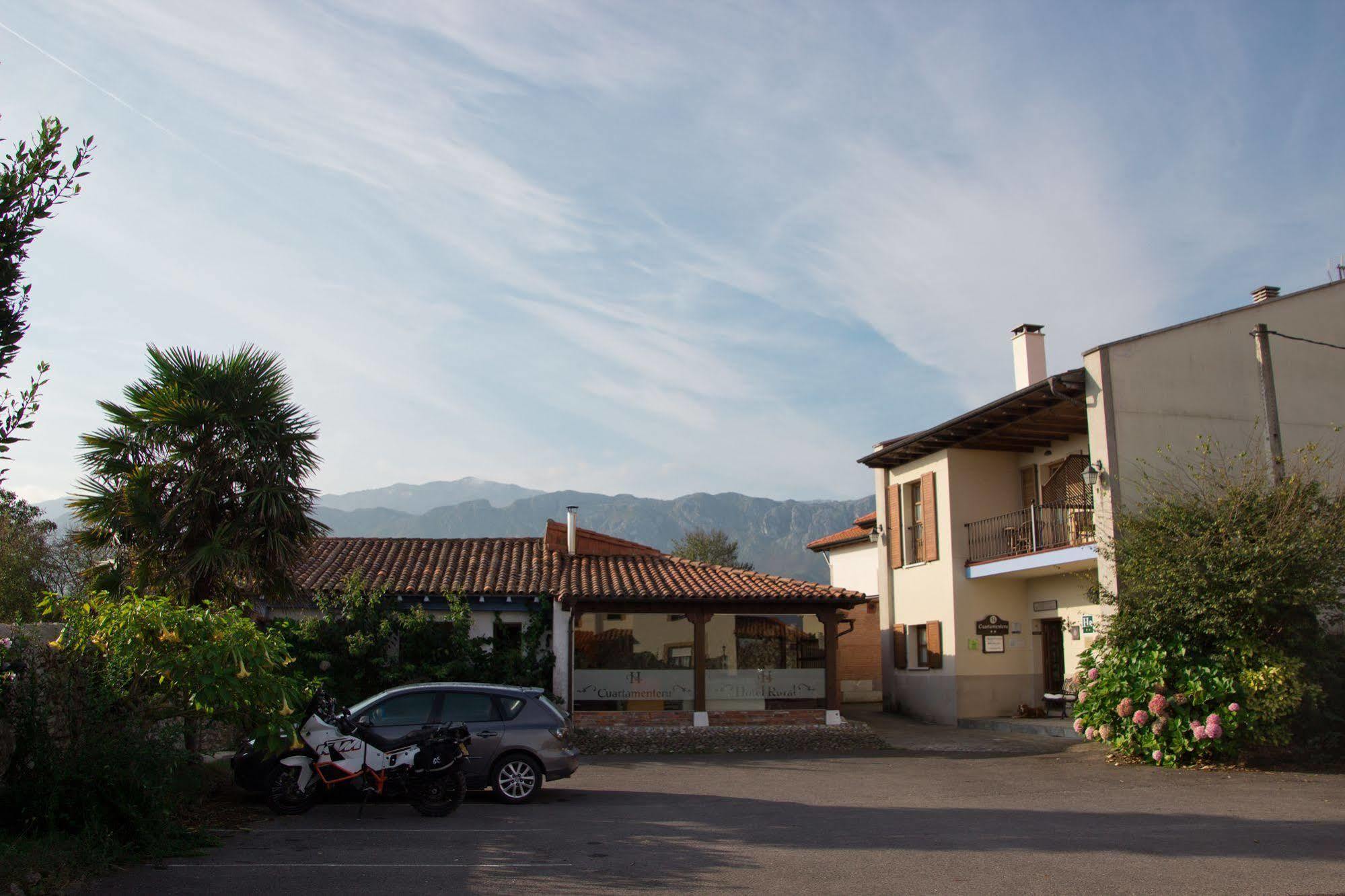 Hotel Rural Cuartamenteru Poo De Llanes Bagian luar foto